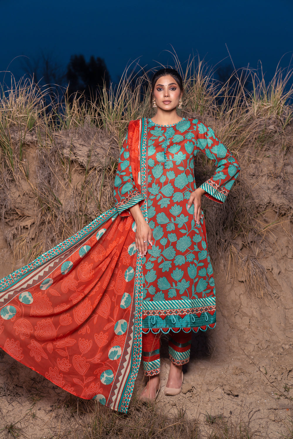 Meerab Digital Printed Lawn PR-4033