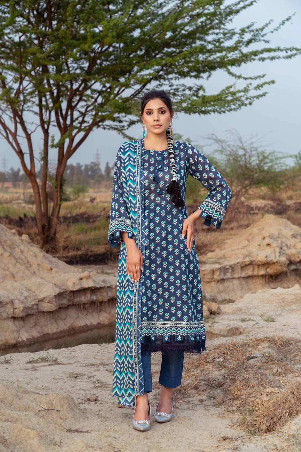 Meerab Digital Printed Lawn PR-4035
