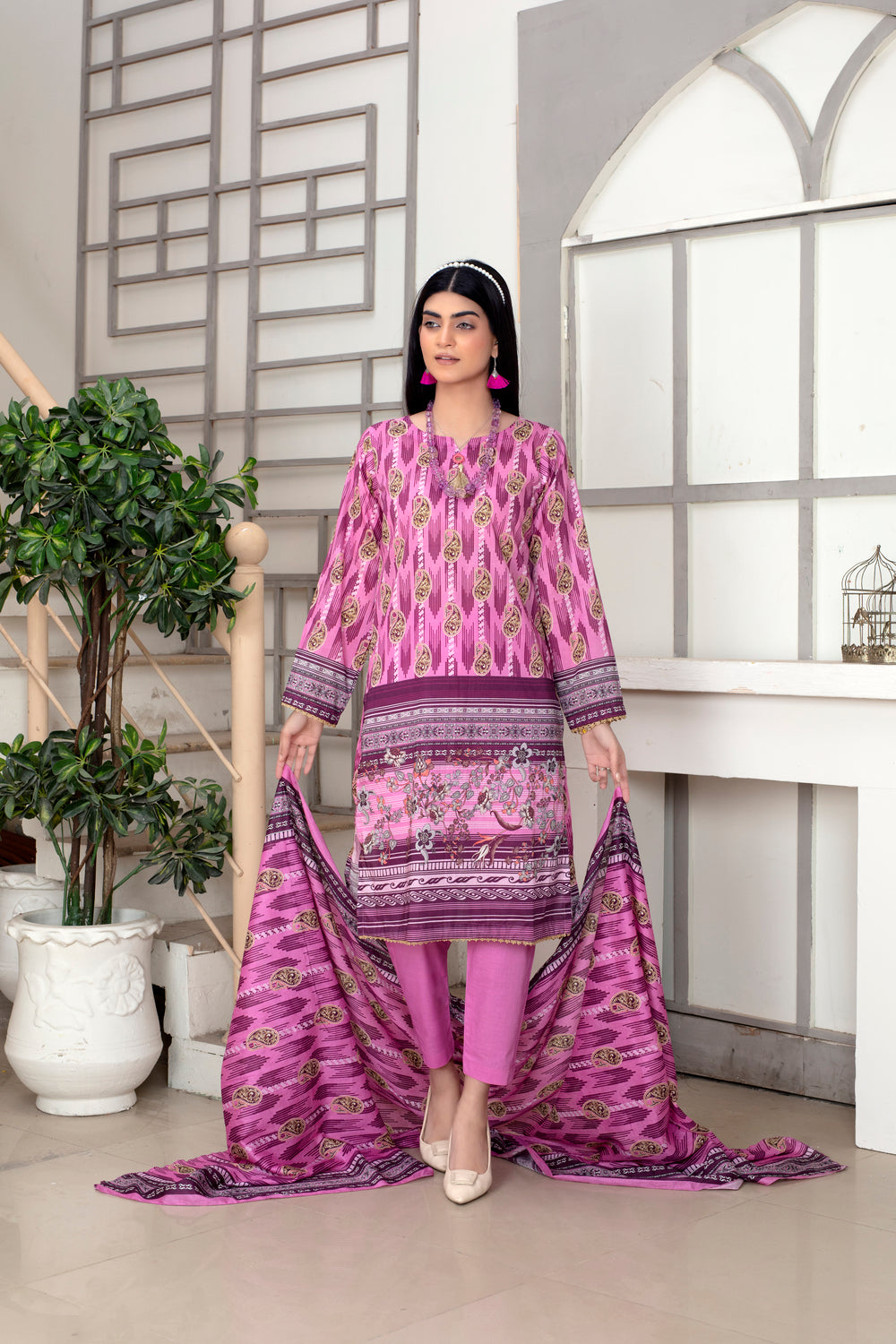 Meerab Digital Printed Lawn PR-4022