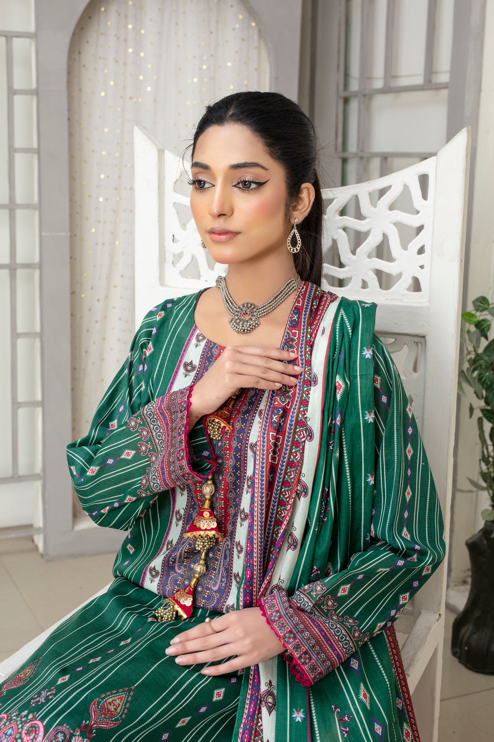 Meerab Digital Printed Lawn PR-4031