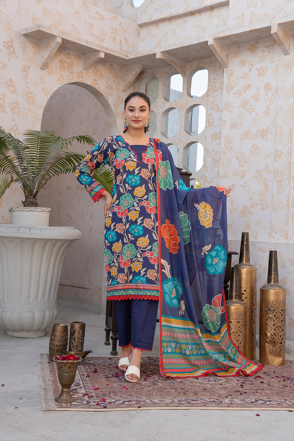 Meenonee Digital Printed Lawn MD-795