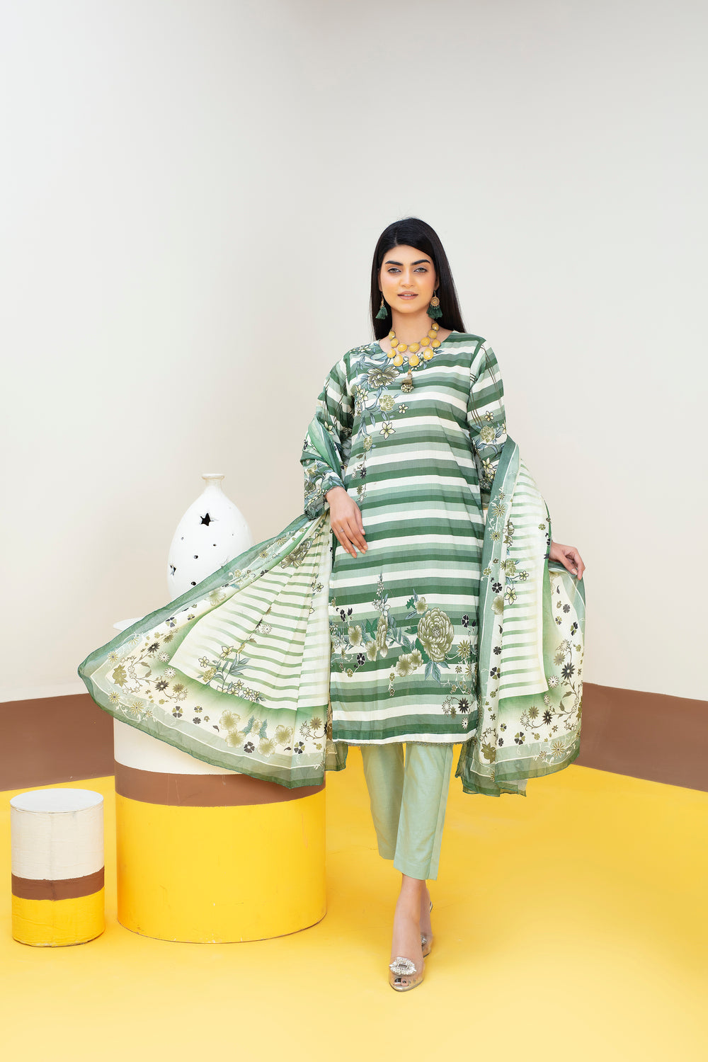 Libaas Digital Printed Lawn MD-2667