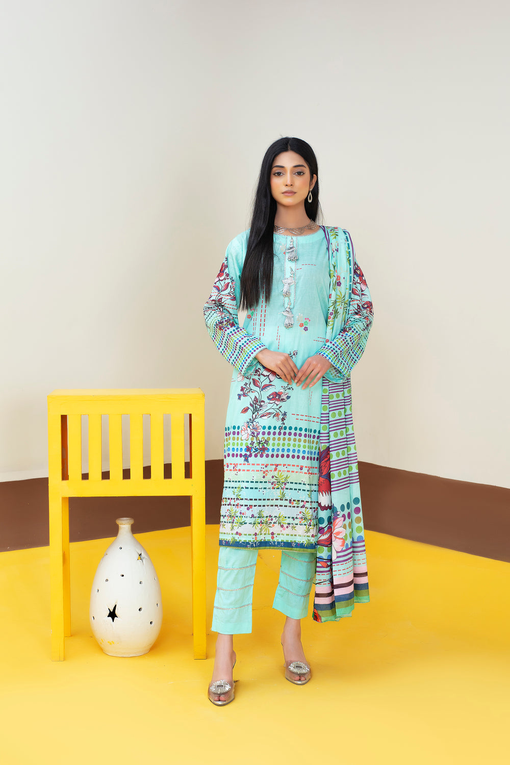 Libaas Digital Printed Lawn MD-2670