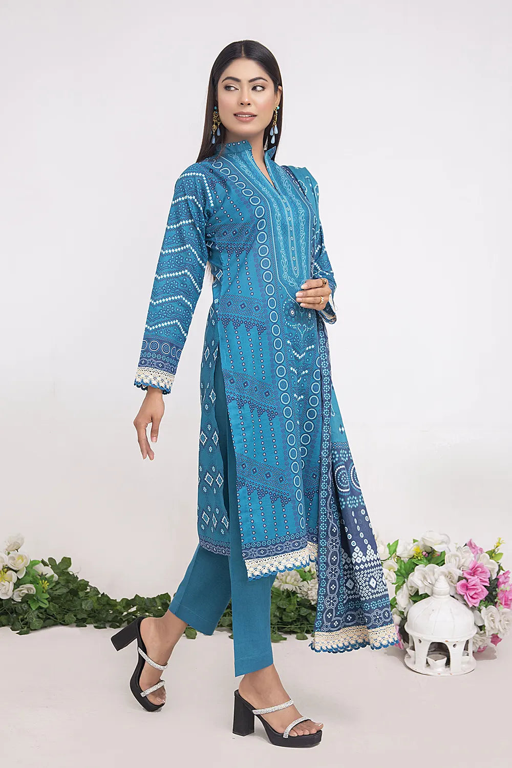 Chunri Digital Printed Slub Lawn PR-2703