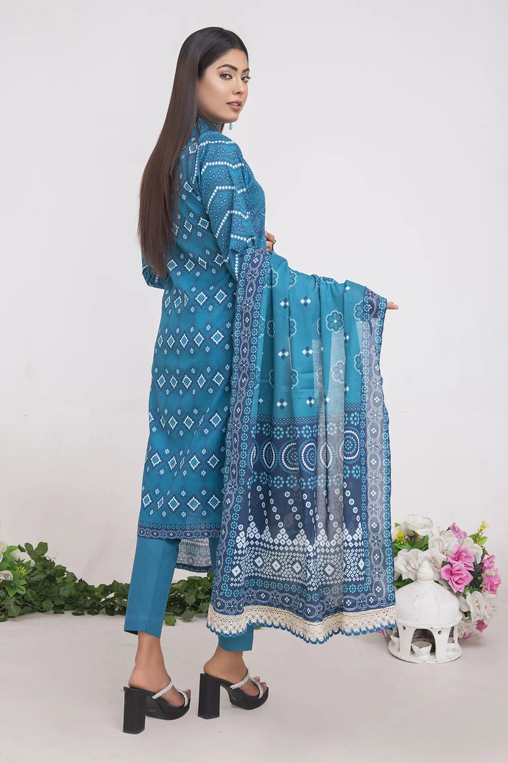 Chunri Digital Printed Slub Lawn PR-2703