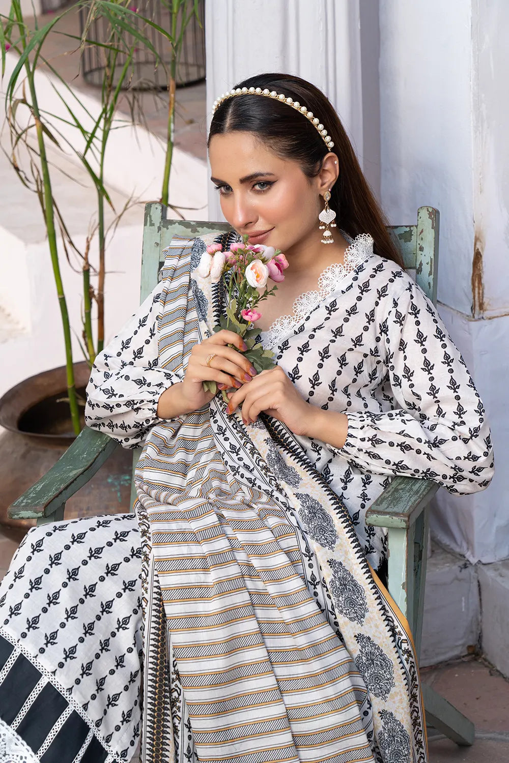 Shafaq Digital Printed Lawn PR-2717