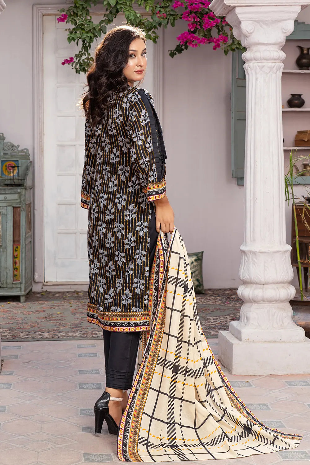 Shafaq Digital Printed Lawn PR-2720